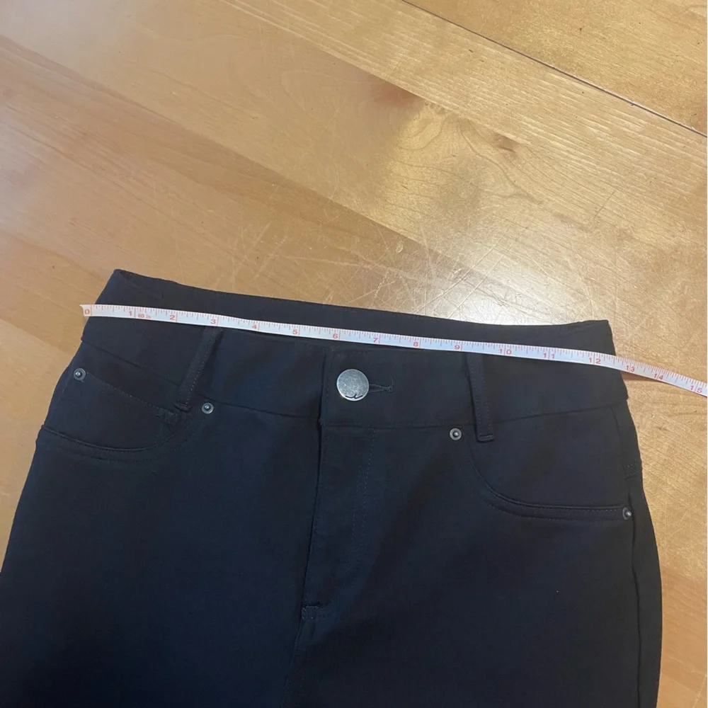 Inc. International Concepts Black Dress Leggings Size 6P - Picture 8 of 11